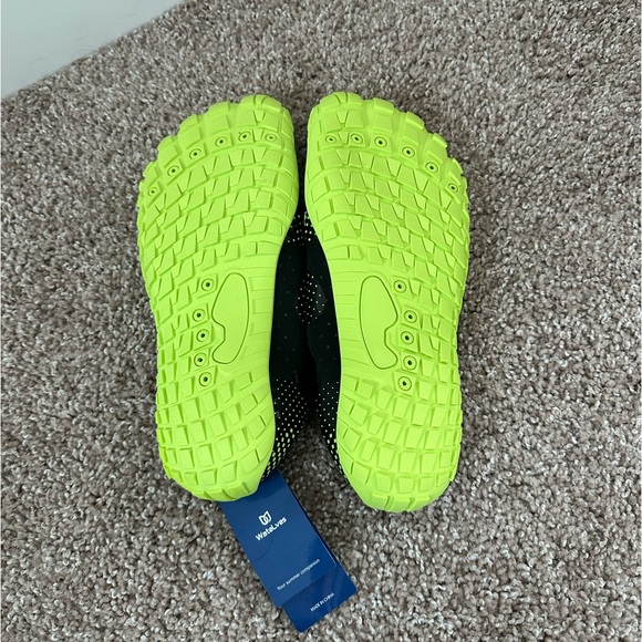 WateLves Water Shoes for Men, Barefoot Quick-Dry Aqua Sock main image 3